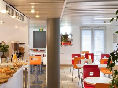 Fast Hotel Les Ulis - Courtaboeuf Eksteriør billede